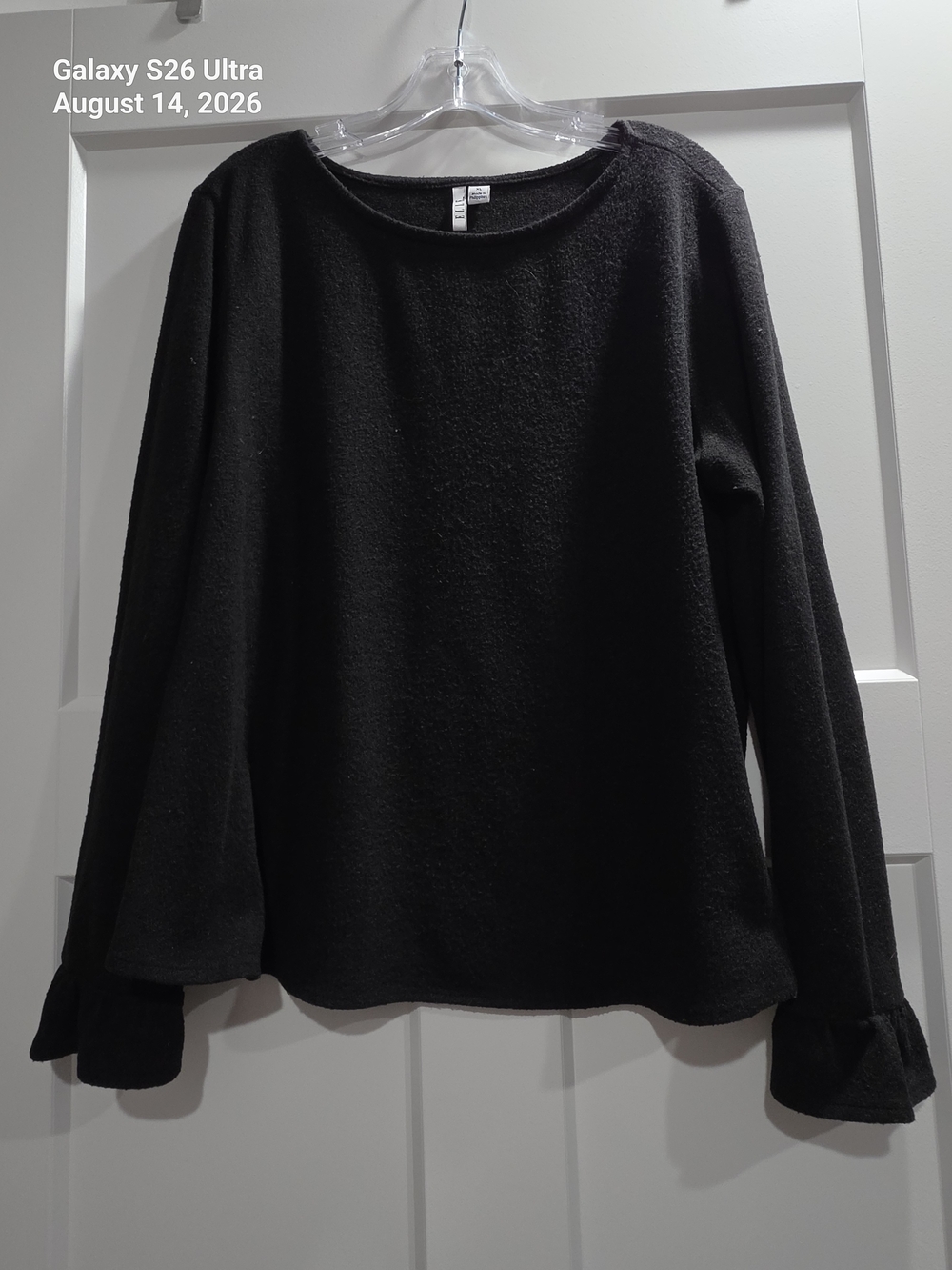 Elle Black Long-Sleeve Crewneck Sweater